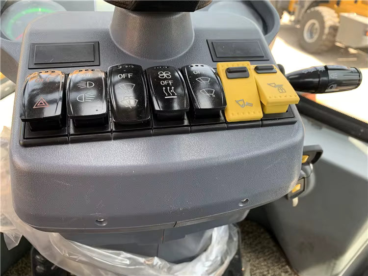 RETRO EXCAVADORA ZT 30-25