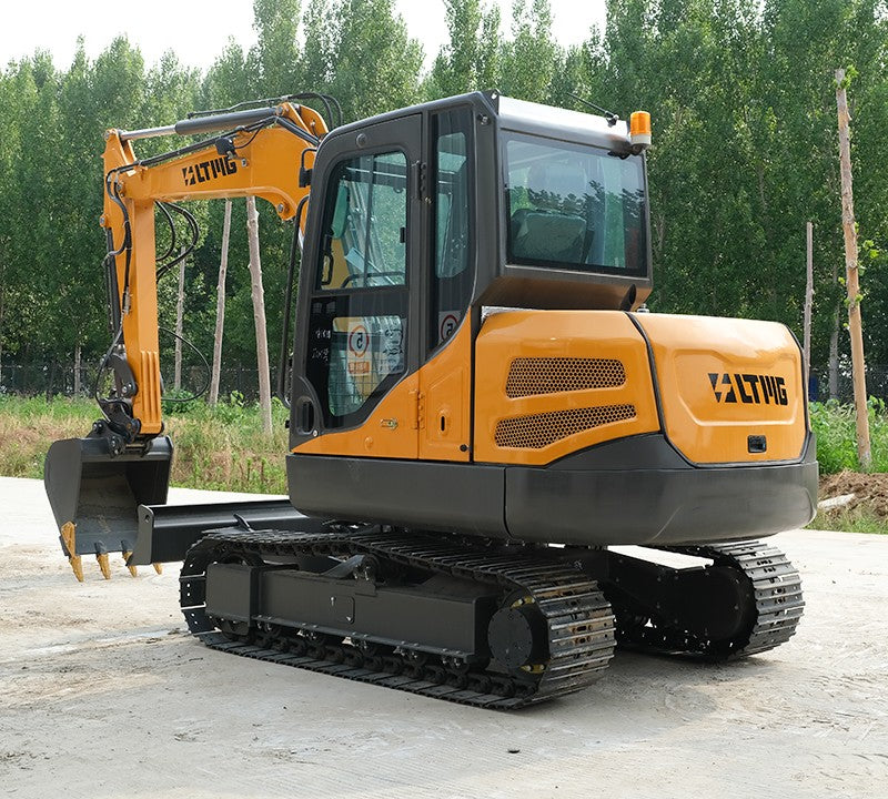 EXCAVADORA LTE65