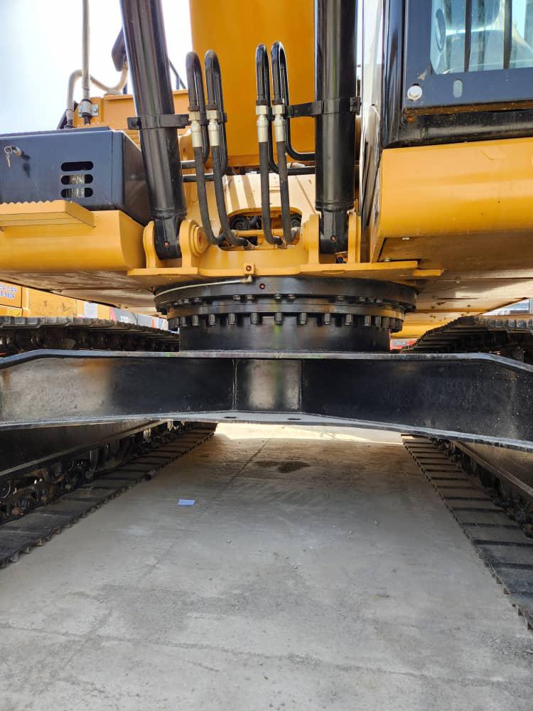 CAT 320D2L