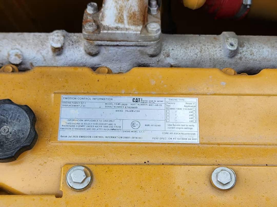 CAT 320D2L
