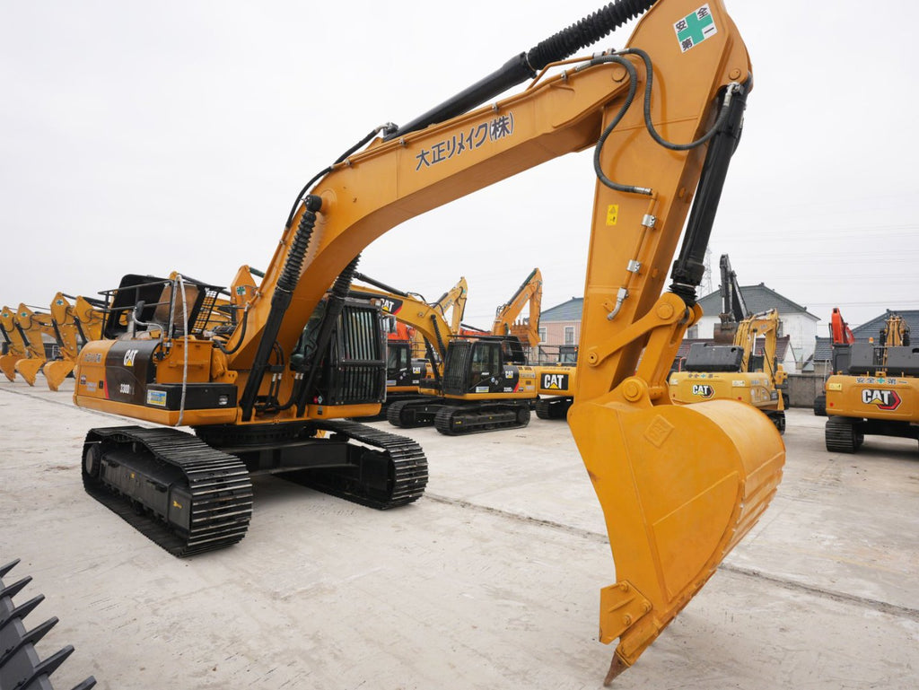 EXCAVADORA CAT 330D2L
