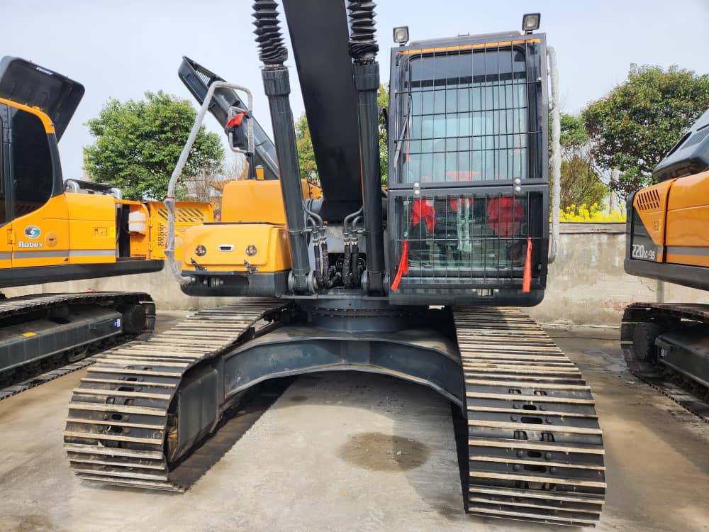 Hyundai R220LC-9S