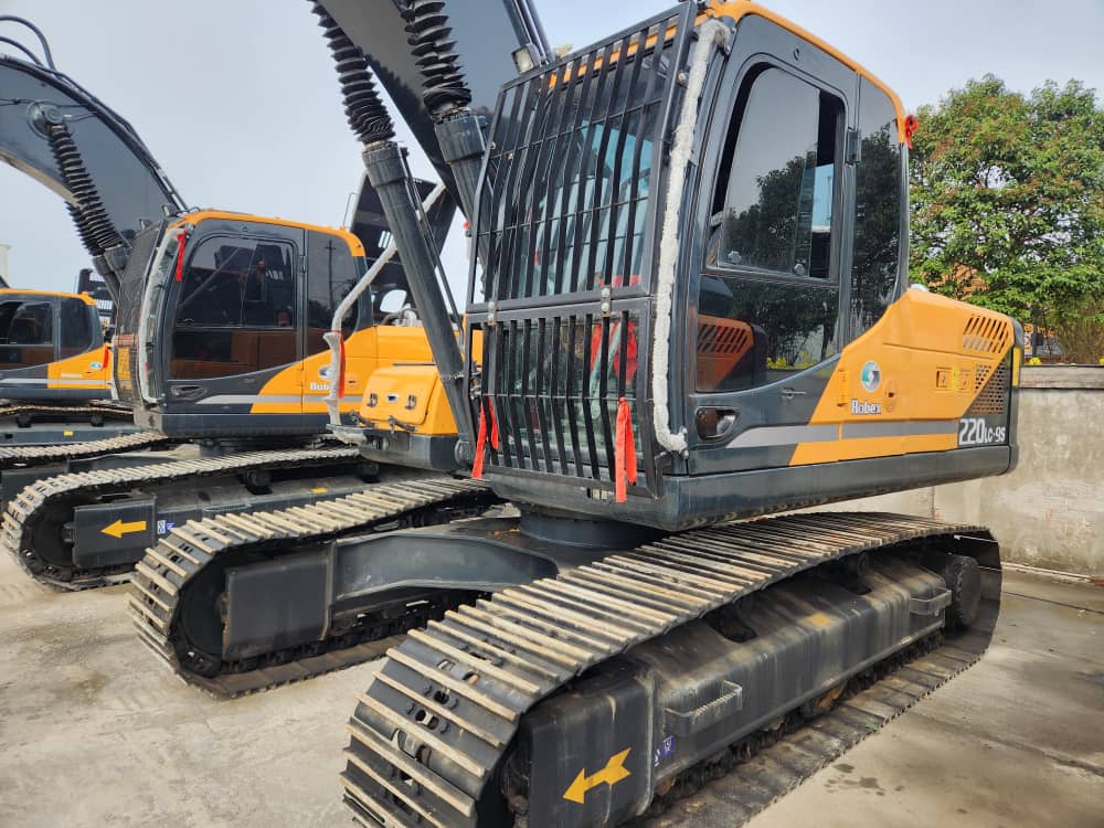 Hyundai R220LC-9S