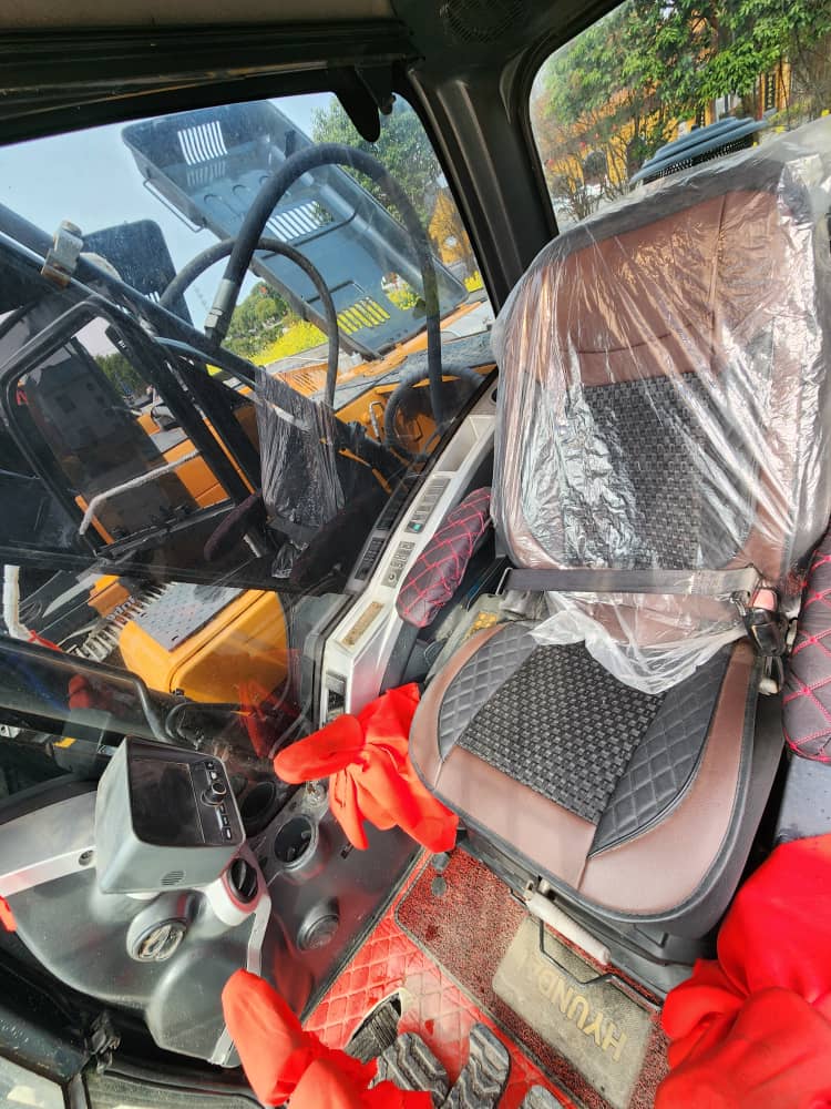 Hyundai R220LC-9S
