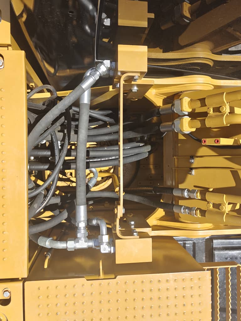 EXCAVADORA CATERPILLER CAT315D