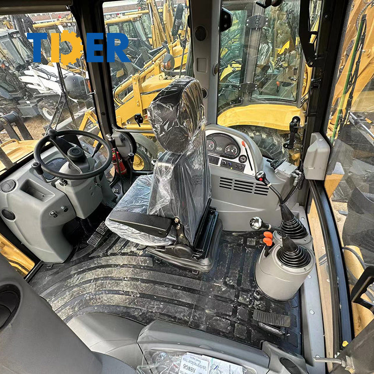 Retroexcavadora  ZT388H – Potencia, Resistencia y Ahorro Garantizado