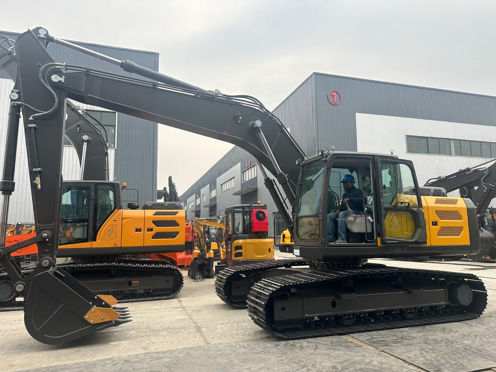 EXCAVADORA LTE230