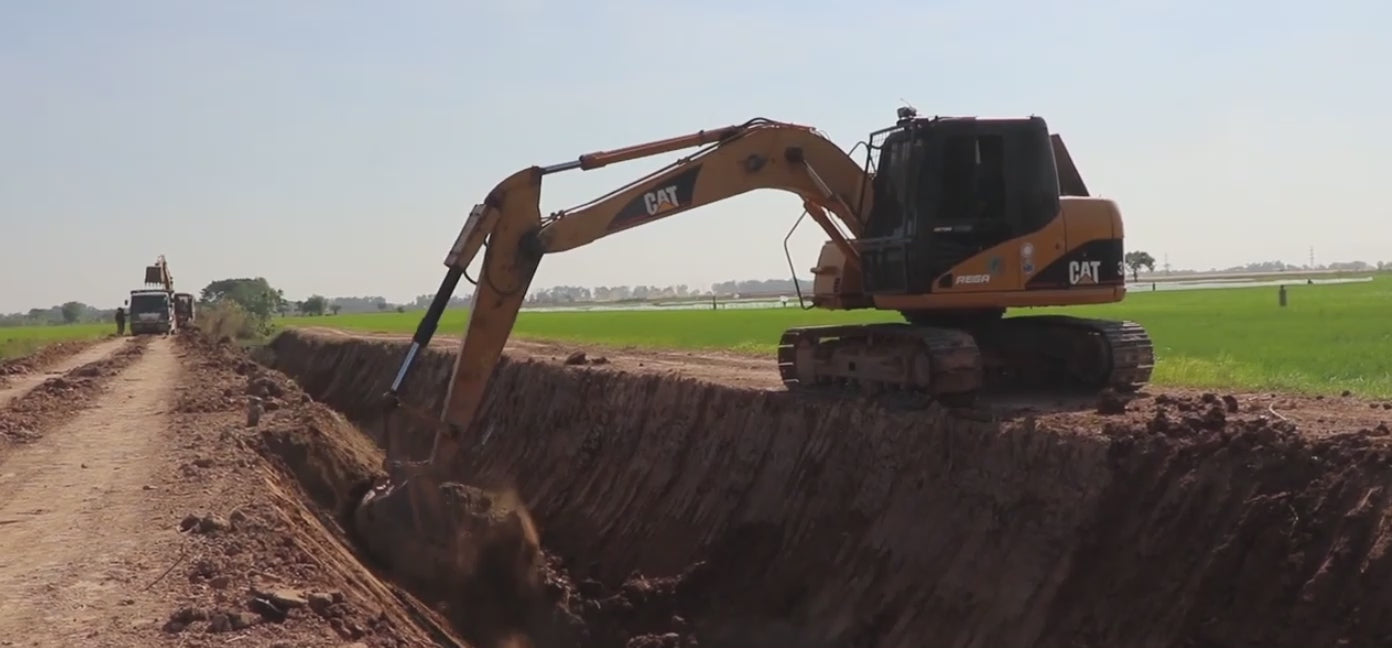EXCAVADORA Caterpillar CAT312D